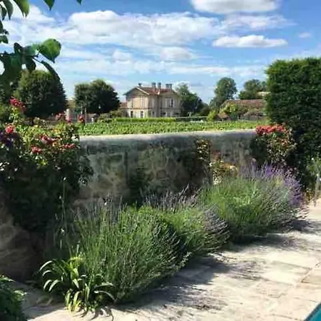 With Ac, Pool & Garden, 2km St Emilion * Saint-Christophe-des-Bardes